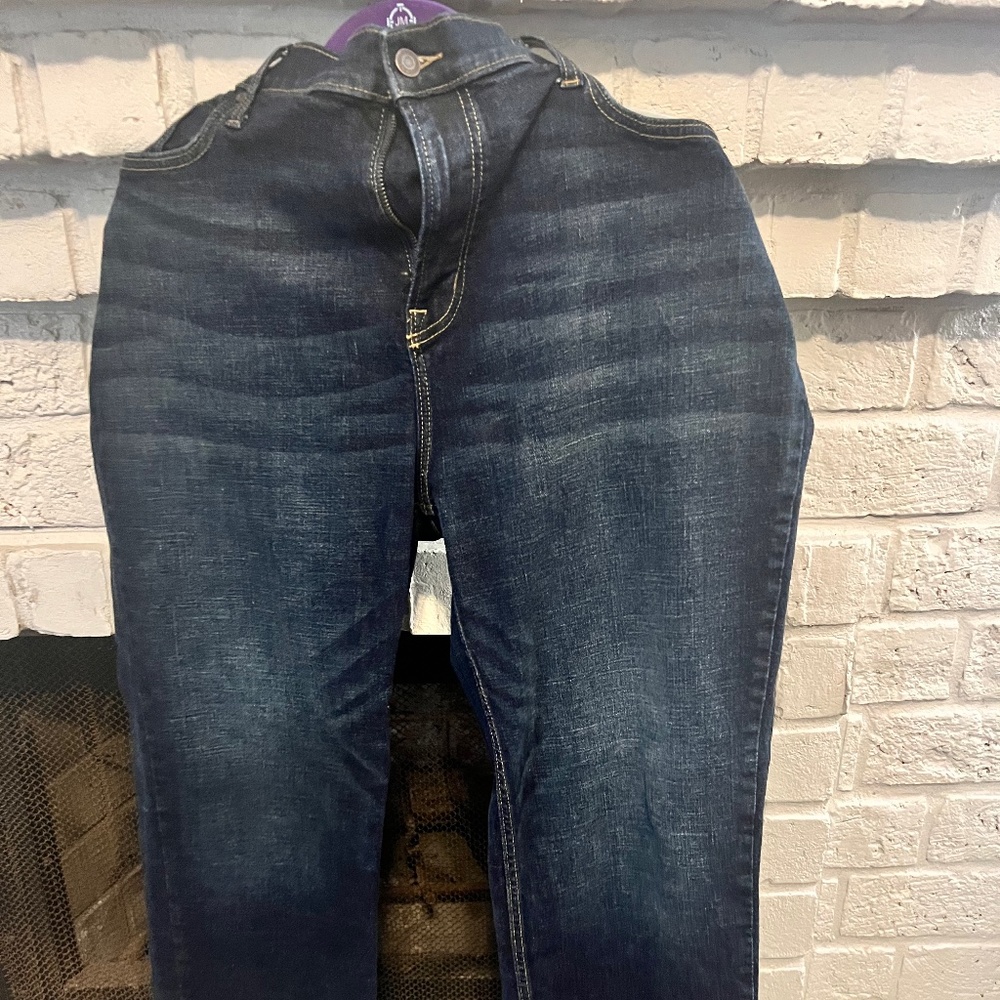 Old Navy Loose built in flex Jeans 38x30